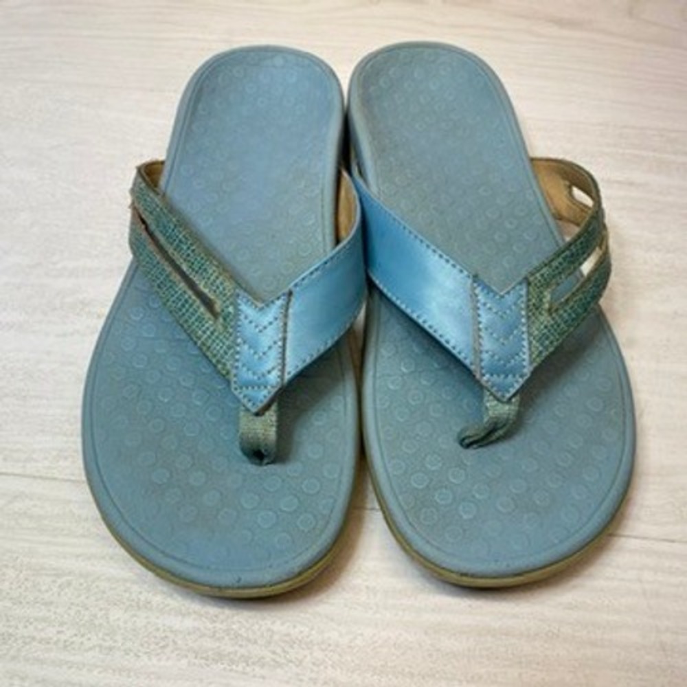 Vionic Womens 8 Kalise Flip Flop Sandals Blue Leather Orthotic Comfort Beach